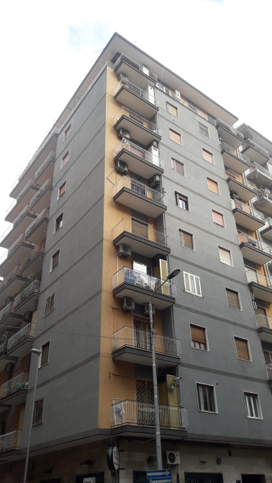 Bilocale ristrutturato ed ammobiliato finemente nel Rione Italia
